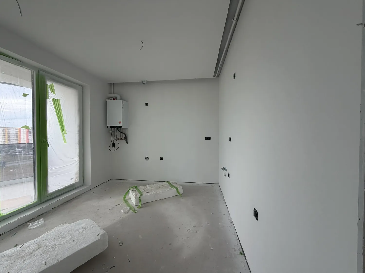 Evo Apartments — După 5