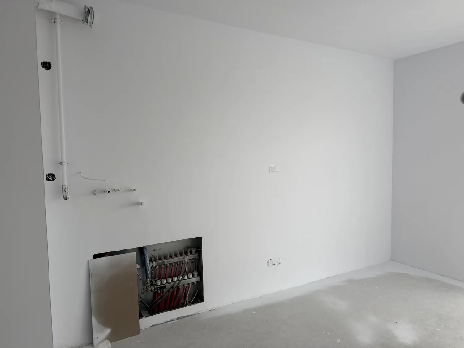 Novarion — Lake Home Residence — După 2