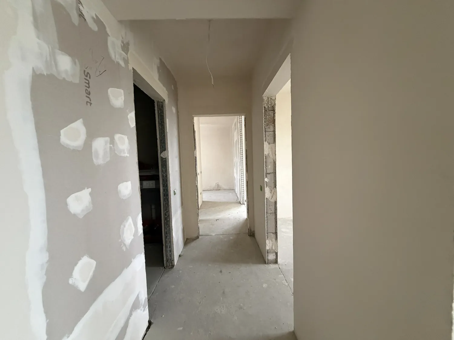 Novarion — Lake Home Residence — Înainte 3